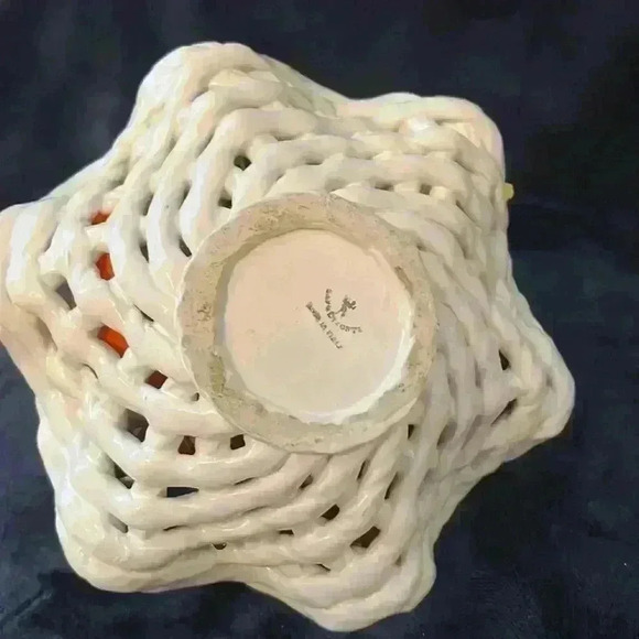 Vintage Italian ceramic wicker basket  with fruit - Picture 5 of 10